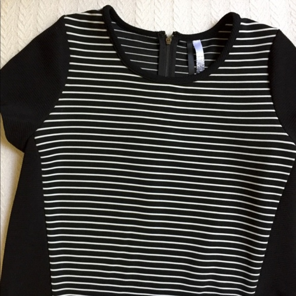 Kensie Structured Black & White Striped Top
